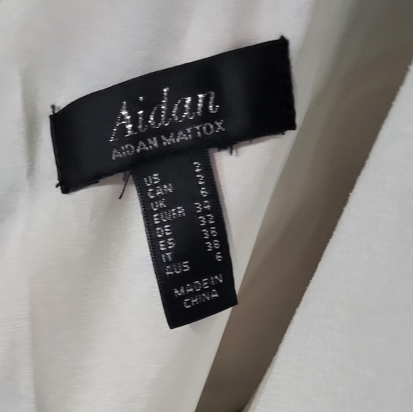 Aiden Mattox Women's NWT Satin Pleated Floral Sleeveless Midi Dress Size 2 - Picture 4 of 16